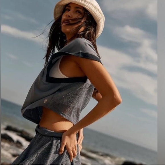 NWT Free People Movement Good Sport Tees in Night Shade Size: Various - Picture 2 of 3